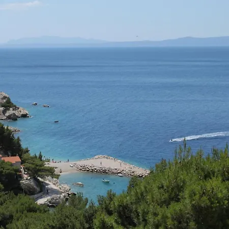 And With Parking Space Brela, Makarska - 6895 Guest house 3*