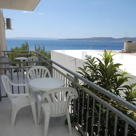 And With Parking Space Brela, Makarska - 6895 게스트하우스 브렐라