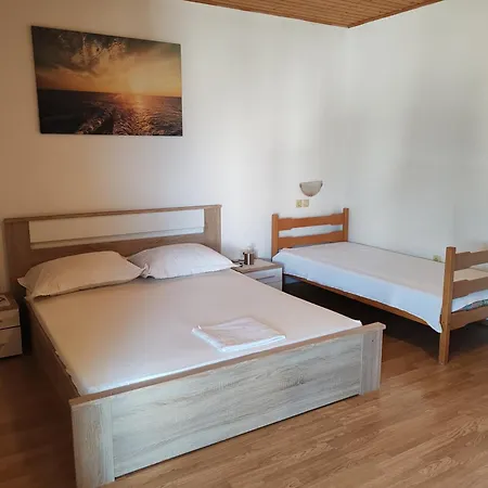 Διαμέρισμα With Parking Space Brela, Makarska - 6895 Brela